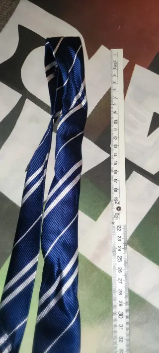 Corbata Harry Potter Ravenclaw Azul y Blanca