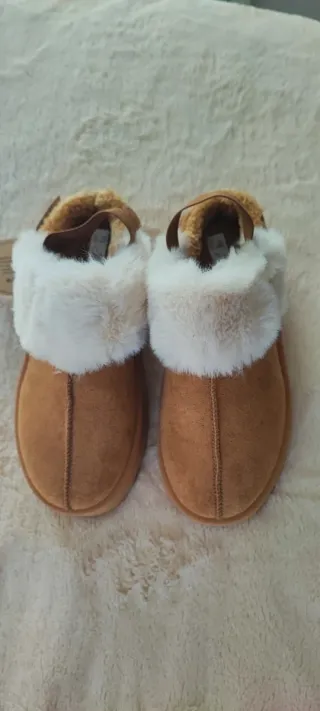 UGG Funkette Ciabatte Marrone