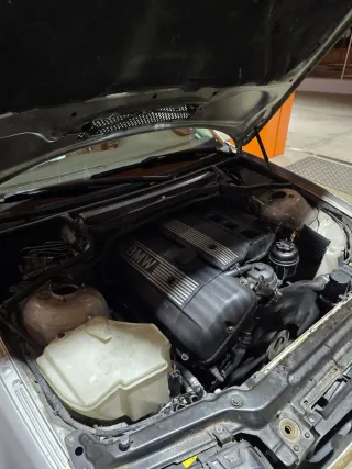 BMW e46 328ci M3