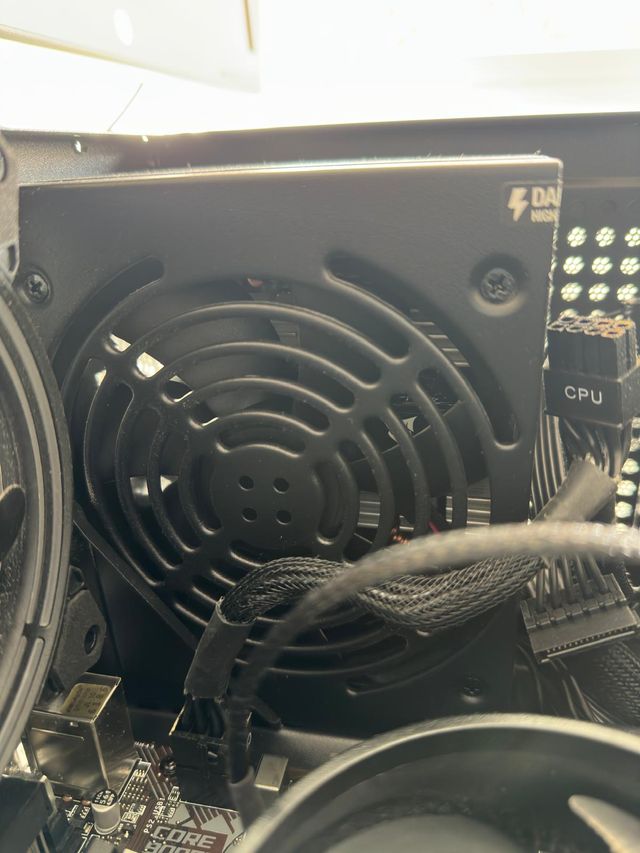 Fuente Alimentación Corsair CV650 650W