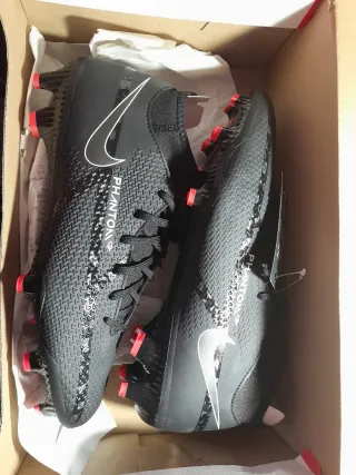Nike Phantom GT2 Academy Talla 41 Nuevas