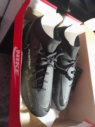 Nike Phantom GT2 Academy Talla 41 Nuevas
