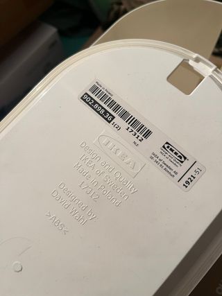 Organizador de cables y regleta