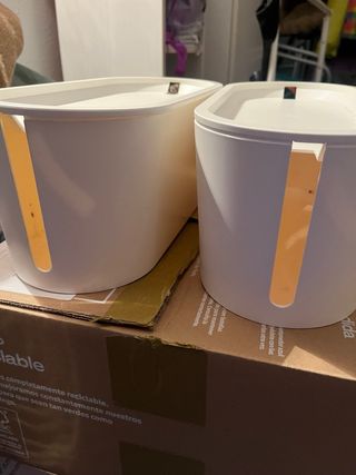 Organizador de cables y regleta