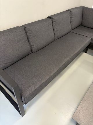 Sofá modular de jardín negro