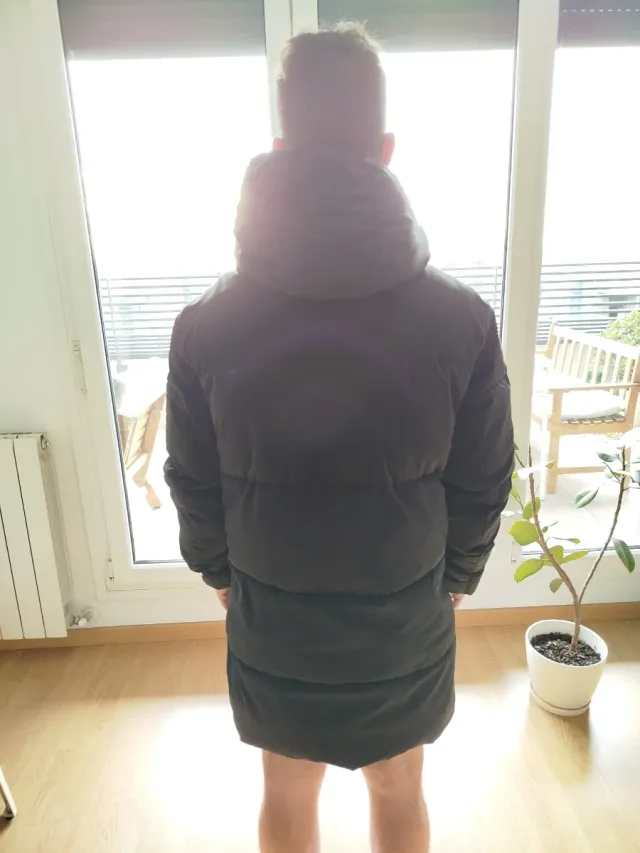 Abrigo acolchado con capucha