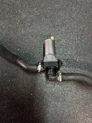Válvula Intercambio Calefacción BMW E90,E91,E92