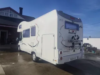 Autocaravana roller team capuchina 6 plazas