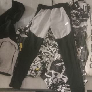 Chándal Nike Tech Gris y Negra