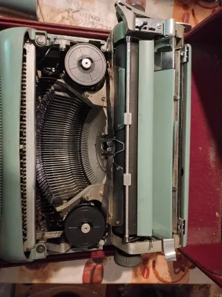 Olivetti Studio 44 Máquina de Escribir