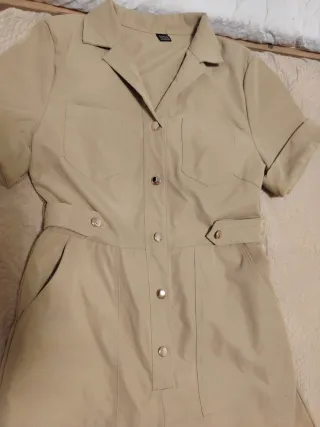 Mono beige estilo safari SHEIN