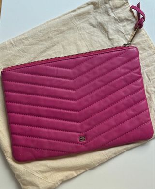 Gloria Ortiz Cartera Fucsia