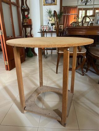 Mesa camilla redonda de madera