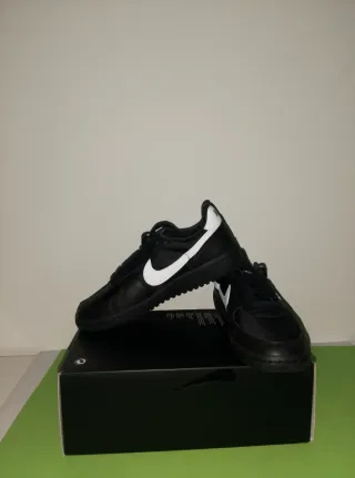 Nike Scarpe Unisex Tg 37.5 Nuove