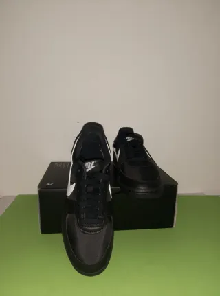 Nike Scarpe Unisex Tg 37.5 Nuove