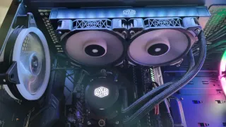 PC Gaming Ryzen 7 2700x GTX1070 8GB