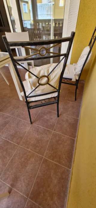 Juego de 2 Sillas de Forja con Cojines