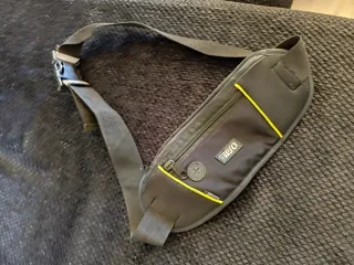 Riñonera IPSO negra