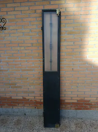 Fijo de hierro con cristal