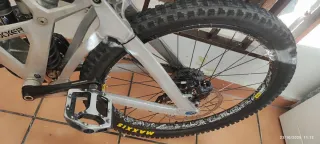 Bicicleta Enduro Mondraker
