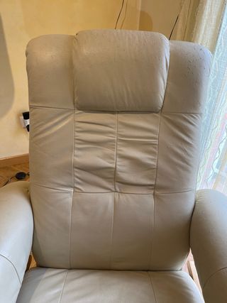 Sillón reclinable piel y madera