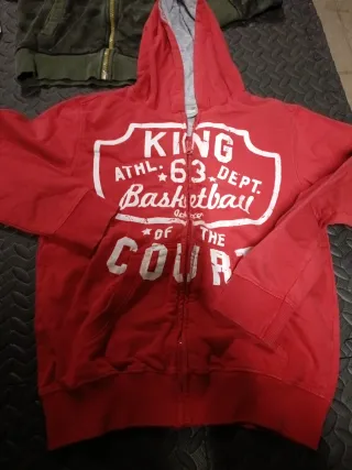 Lotto 4 capi bambino 7/8 anni