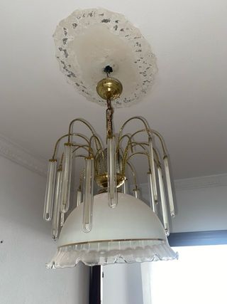 Lámpara de techo pequeña dorada