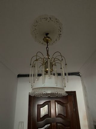 Lámpara de techo pequeña dorada