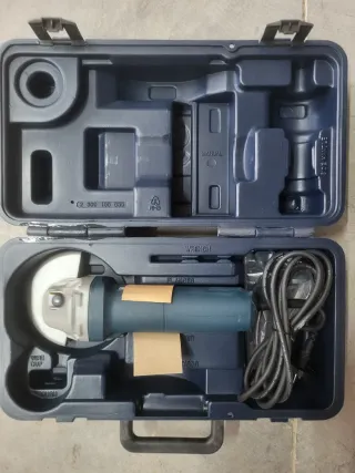 Amoladora Bosch GWS 850C con maletín