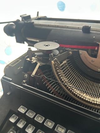 Macchina da scrivere Facit