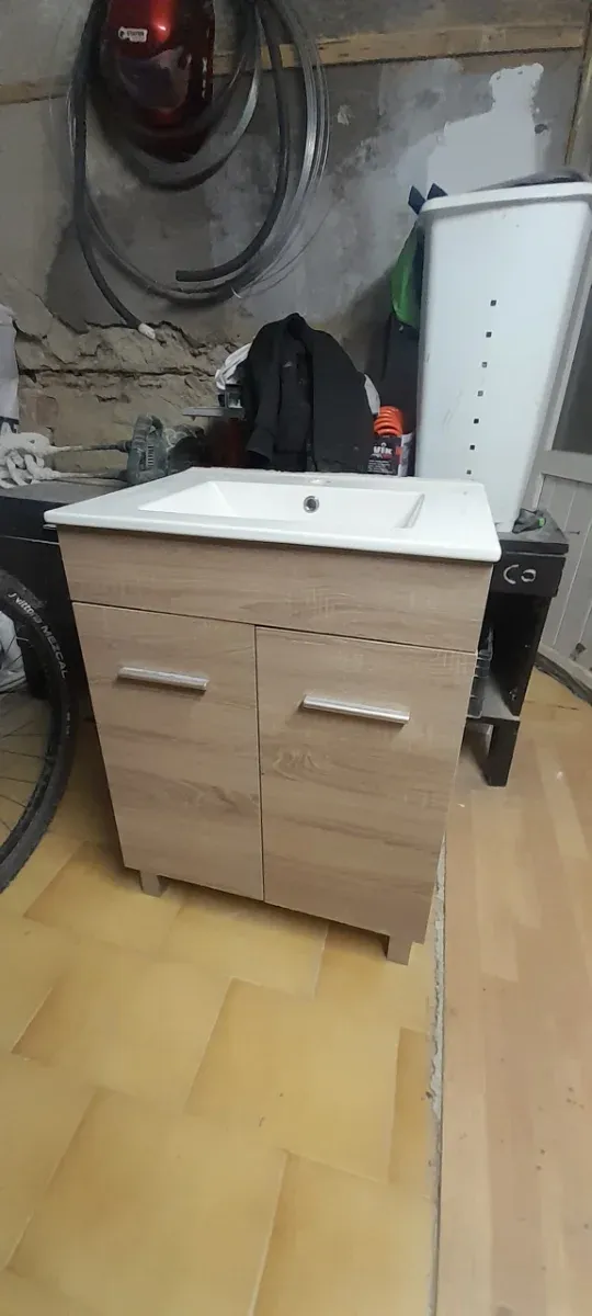 Mueble de baño con lavabo