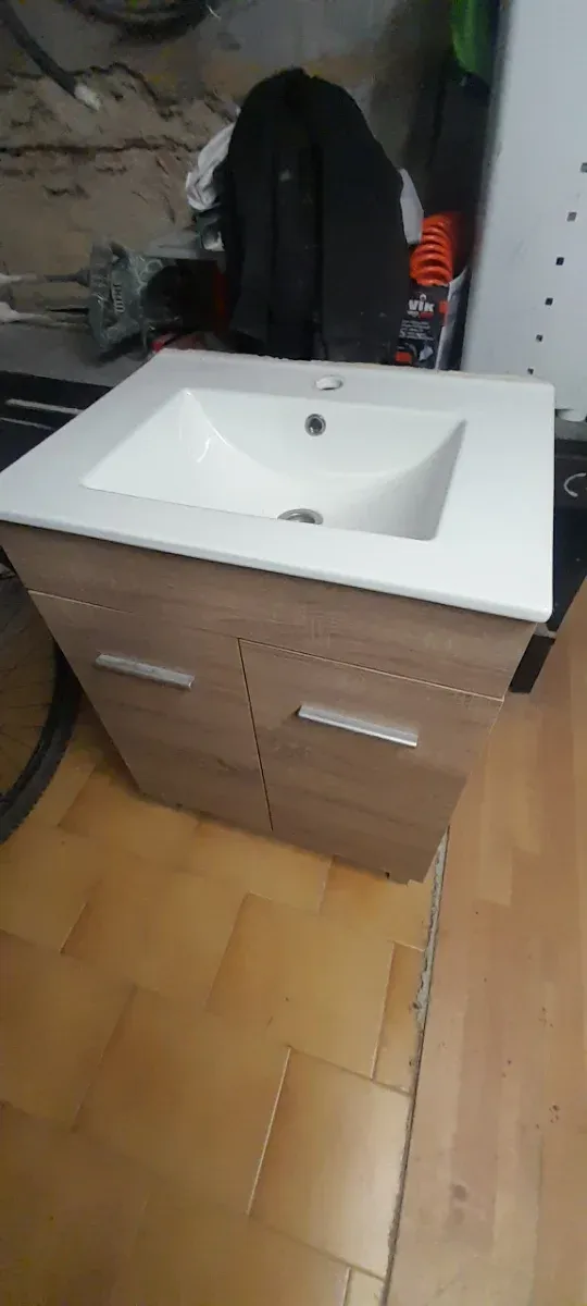 Mueble de baño con lavabo