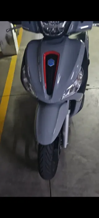 Piaggio Medley S 125 15 CV. 10 km acepto cambio.