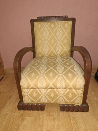 Butacón antiguo tapizable