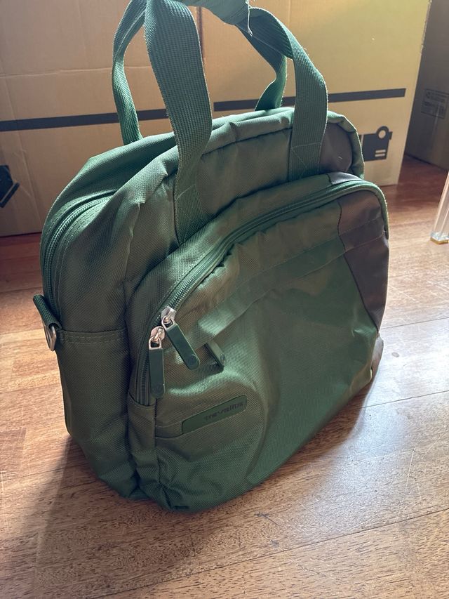 Conjunto maleta grande y neceser a juego Travelite