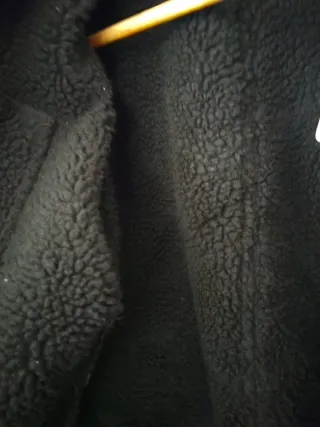 Giacchetto corto nero con pelliccia