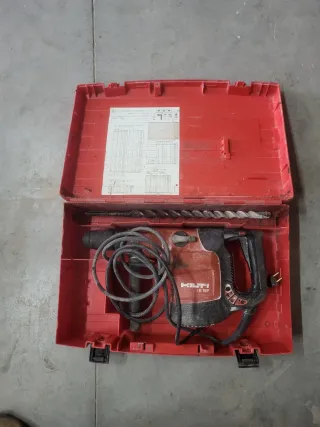 Martillo Hilti TE 76P con maletín