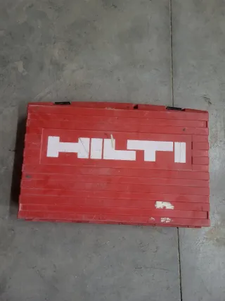 Martillo Hilti TE 76P con maletín