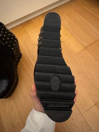 Botines Ash Tachuelas Talla 37