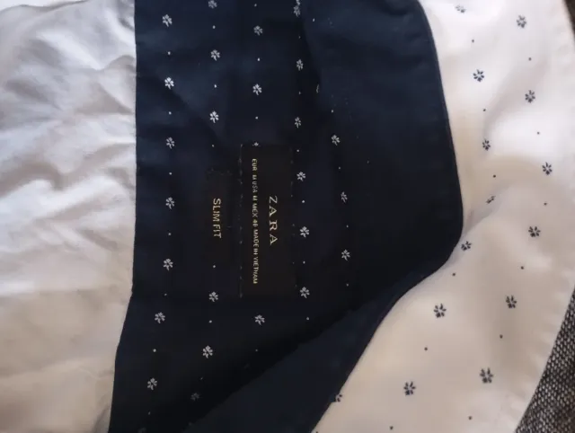 Camisa Zara blanca con estampado