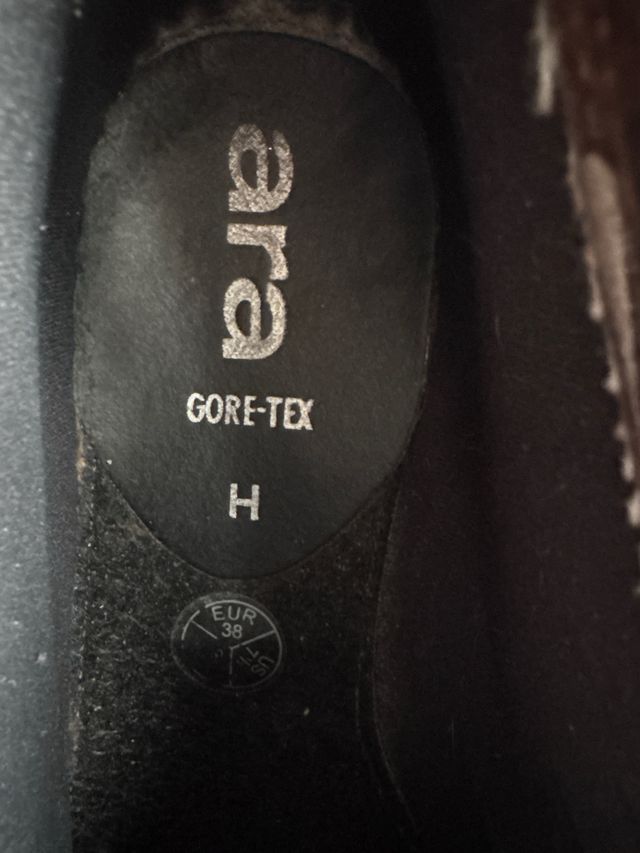 Botines ante marrón chocolate  Gore-Tex 38