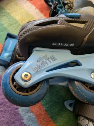 Patines extensibles T. 30-33 + mochila