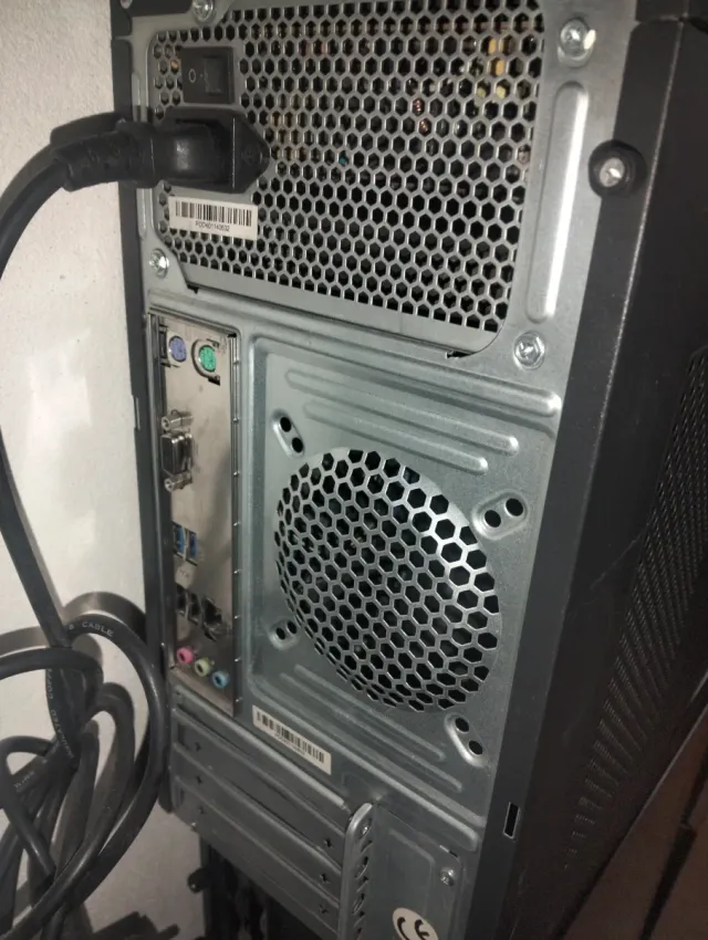 Torre PC Intel Core i5 4590