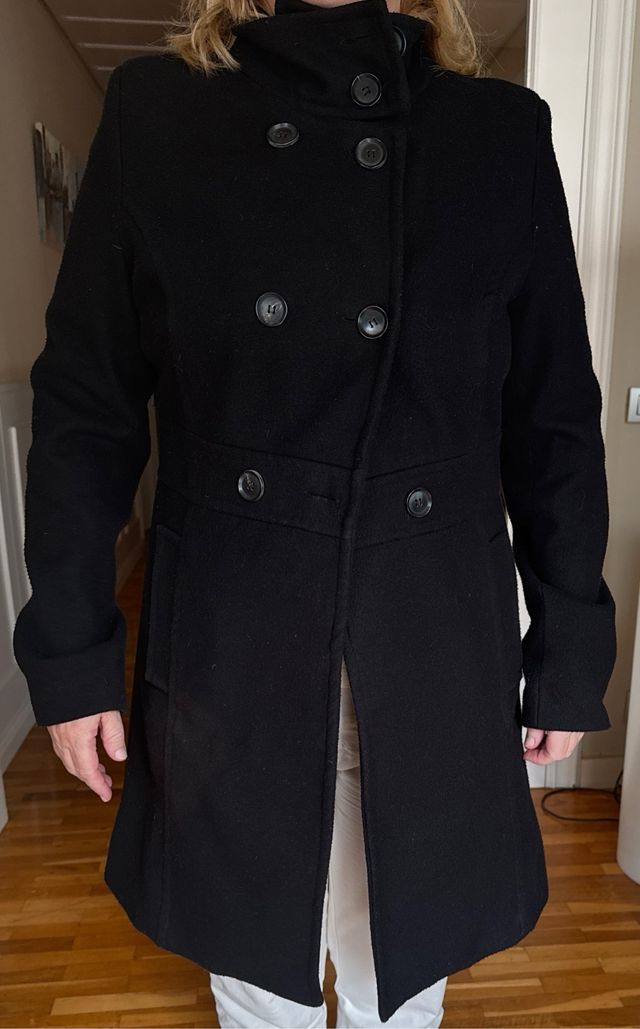 Abrigo negro talla L