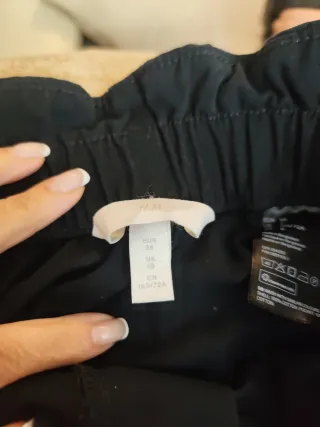 Pantalón corto negro