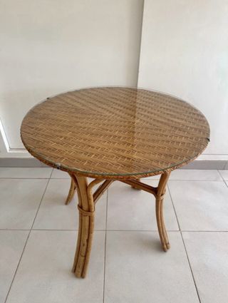 Tavolo vintage in bambù e vimini fatto a mano