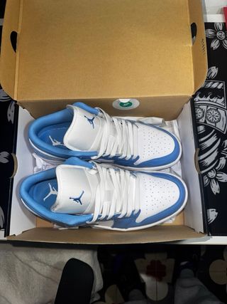 Air Jordan 1 Low SE Blanco/Azul Leyenda Talla 44