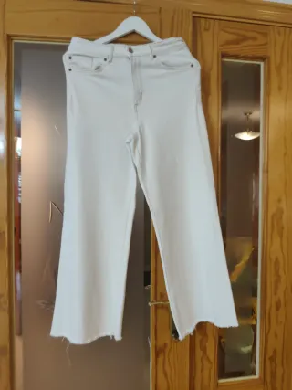 Pantalón blanco ancho