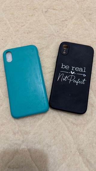 2 custodie in silicone per iPhone XR