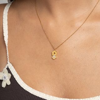 Colgante Virgen del Pilar Chapado Oro